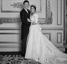 Maybe you would like to learn more about one of these? Princesa Eugenie Compartilha Foto De Seu Casamento O Melhor Dia Da Minha Vida Estrelando