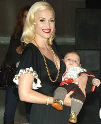 Her siblings are eric stefani, jill and todd stefani. Gwen Stefani Through The Years Mom Com