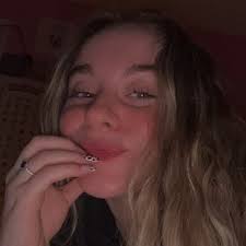 Abby DeVane (@abbydevane)