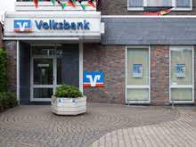 Konumu daha iyi görebilmek için vr bank eg, filiale nievenheim, yakınlarda bulunan sokaklara dikkat edin: Volksbank Dusseldorf Neuss Eg Sb Dormagen Straberg