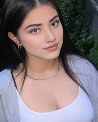 Oye, viejo. ¡Eres verdaderamente único! Sigo alabandote, pero parece que  soy invisible para ti. 🥺✨ ¡Solo decir 'hola' me alegra el día!😁