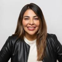 Linda Dominguez's Instagram, Twitter & Facebook