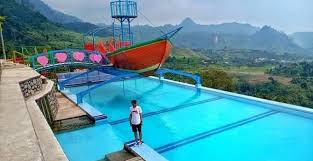 Kolam Renang Curug Ciherang Sukamakmur Bogor
