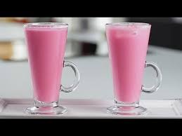 Kemudian masukkan cincau yang sudah dipotong cincang ke dalam air sirap bandung tadi dan kacau. Air Berbuka Cara Membancuh Sirap Bandung Soda Power Youtube