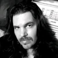 30+ "Daniel Whiteley" profiles