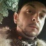 Darrell Baham's Instagram, Twitter & Facebook