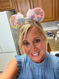 Tammy Bledsoe's Instagram, Twitter & Facebook