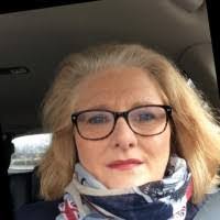 Margie Biggs's Instagram, Twitter & Facebook