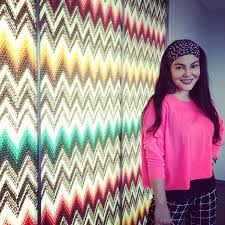 Erra fazira (born fazira wan chek 9 february 1974) is a malaysian actress, singer, fashion model, tv host, film producer, as well as former beauty queen. Video Umie Aida Bergaduh Dengan Erra Fazira