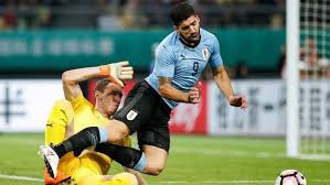 سواريز العضاض يتوعد ريال مدريد arabic.rt.com. Rt Arabic Ø¨Ø§Ù„ÙÙŠØ¯ÙŠÙˆ Ø³ÙˆØ§Ø±ÙŠØ² Ø§Ù„Ø¹Ø¶Ø§Ø¶ ÙŠÙ‡Ø² Ø´Ø¨Ø§Ùƒ Ø§Ù„ØªØ´ÙŠÙƒ