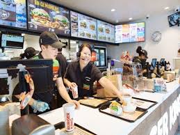 Adresse, téléphone et horaires d'ouverture. Restauration A Brest Des Enseignes Comme Burger King Organisent Des Job Dating Avec Pole Emploi Pour Recruter Cote Brest