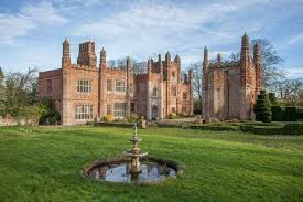 C 1520 East Barsham Manor Fakenham Norfolk England 4 268 945 Old House Dreams Mansions English Manor Houses Old House Dreams
