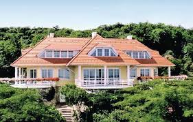 Zalakaros'a 37 km uzaklıktaki tesiste ücretsiz özel otopark mevcuttur. Ferienhaus Plattensee Wahlen Sie Unter 887 Ferienhausern Feline Holidays