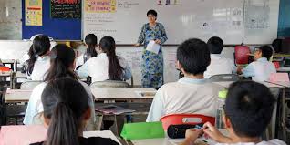Pendidikan merupakan salah satu elemen paling utama yang sangat dititikberatkan, dalam usaha membangunkan sebuah negara yang kompetetif. 26 Ijazah Sarjana Muda Pendidikan Ismp Yang Bakal Memudahkan Laluan Anda Menjadi Guru Di Bawah Kpm