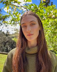 Ella-Elise Naturopath & Herbalist (@angelofendo) • Instagram photos and  videos