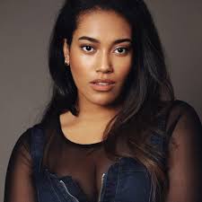 Penelope Soto's Instagram, Twitter & Facebook