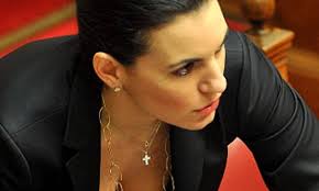 Χριστίνα κεφαλογιάννη, κόρη της ελένης. Kolash H Olga Kefalogiannh Se Kayth Fwtografish Fwto Europost Gr