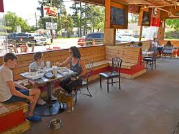 Filter and search through restaurants with gift card offerings. Getting Back To Normal Baton Rouge Restaurants Do Outdoor Sit Down Dining Even In Parking Lots Coronavirus Theadvocate Com