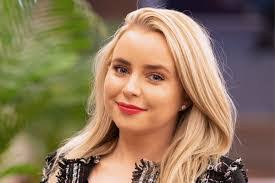 Emma Egan's Instagram, Twitter & Facebook