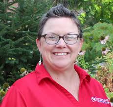 Tracy Birdsell's Instagram, Twitter & Facebook