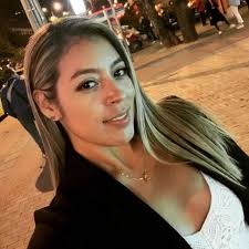 Sara Rey (@sarareyoficial) • Threads, Say more