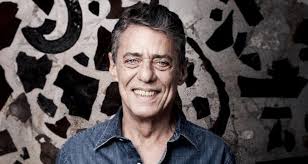 Anunciado nesta quinta (10), 'essa gente' chega em 14 de novembro. Critica Musical Caravanas Chico Buarque Mostra Maestria Em Novo Disco Brasil Agora