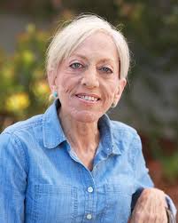 We are truly saddened to report that retired SFS Preschool/Kindergarten  teacher and alumni parent Shannon Schneble has passed away. A beloved  educator and leader of our vacation and summer camps for over