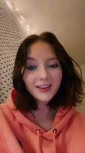 Keri Dahl's Instagram, Twitter & Facebook