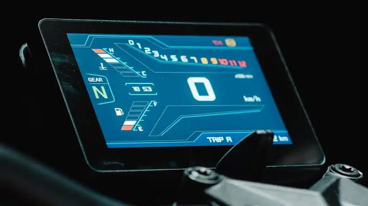 Ficha técnica SBM 400s 2025: preço e especificações - Motordomundo