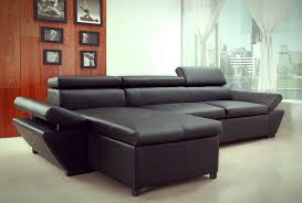 Son un elemento útil que además de brindar una gran comodidad. Sofa Chaise Longue Moderno En Cuero Negro Imagenes Y Fotos