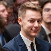 400+ "Angyal" profiles