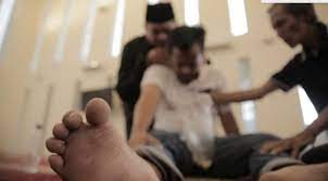 Bahkan kaum jin pun menjadi bagian dari sasaran dakwahnya. Masa Untuk Islam Ini Reaksi Yang Terjadi Saat Jin Keluar Dari Tubuh Setelah Di Bacakan Ayat Ayat Ini