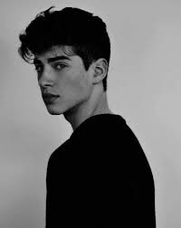 Pin By Hairstyles And Beauty On Hair Cute Boys Beautiful Boys Guys