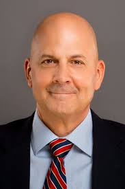 Eric Brackett's Instagram, Twitter & Facebook