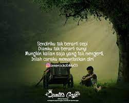 Ketika kamu tidak bisa tidur di malam hari, itu karena kamu bangun di mimpi seseorang. 4. Facebook