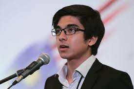Menteri belia dan sukan منتري بليا دان سوكن. Kenali Syed Saddiq Menteri Belia Dan Sukan Yang Baharu