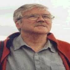 Derek Meadows (@derek_m922)