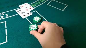 Some dealers make well over $1,000 per car. How To Play Blackjack
