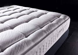 Overall, these mattresses sleep cool for most, but some customers reported issues with the durability. Simmons Matratze Faszination