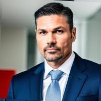 Damon Gooch's Instagram, Twitter & Facebook