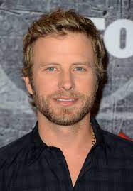 Dierks Bentley Whitepages Blog Male Country Singers Country Singers Singer