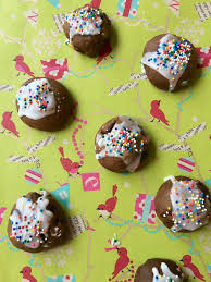 Since it is peanut butter balls dipped in chocolate it is almost like candy. Italian Chocolate Christmas Cookies