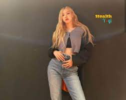 Rosé 로제 blackpink @ paris 25 february 2020 fashion week show yves saint laurent. Blackpink Rose Workout Routine And Diet Plan Health Yogi