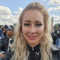 100+ "Bella Schmidt" profiles