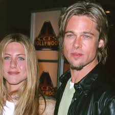 Welcome to jennifer aniston daily we created the site to provide fans the latest updates for the beautiful and talented jennifer aniston. Great Outfits In Fashion History Beauty Edition Jennifer Aniston S Insanely Long Perfectly Highlighted Hair Fashionista