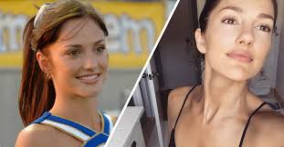 14 Reasons Minka Kelly Hasn't Aged Since Friday Night Lights