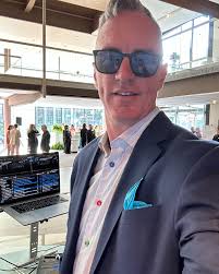 E F S H A R P 🎶🎤🇨🇦 Sam Efsharp Fleming