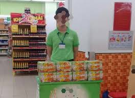 Sinh viên đi làm thêm chỉ để kiếm tiền thì vô nghĩa?