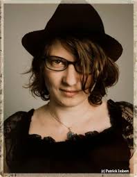 Le manoir : Emma Cavalier: Amazon.fr: Livres