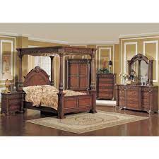 Choose from 3 or 4 pc king beds with both high and low poster sizes. Four Poster King Bed Sets Ideas On Foter